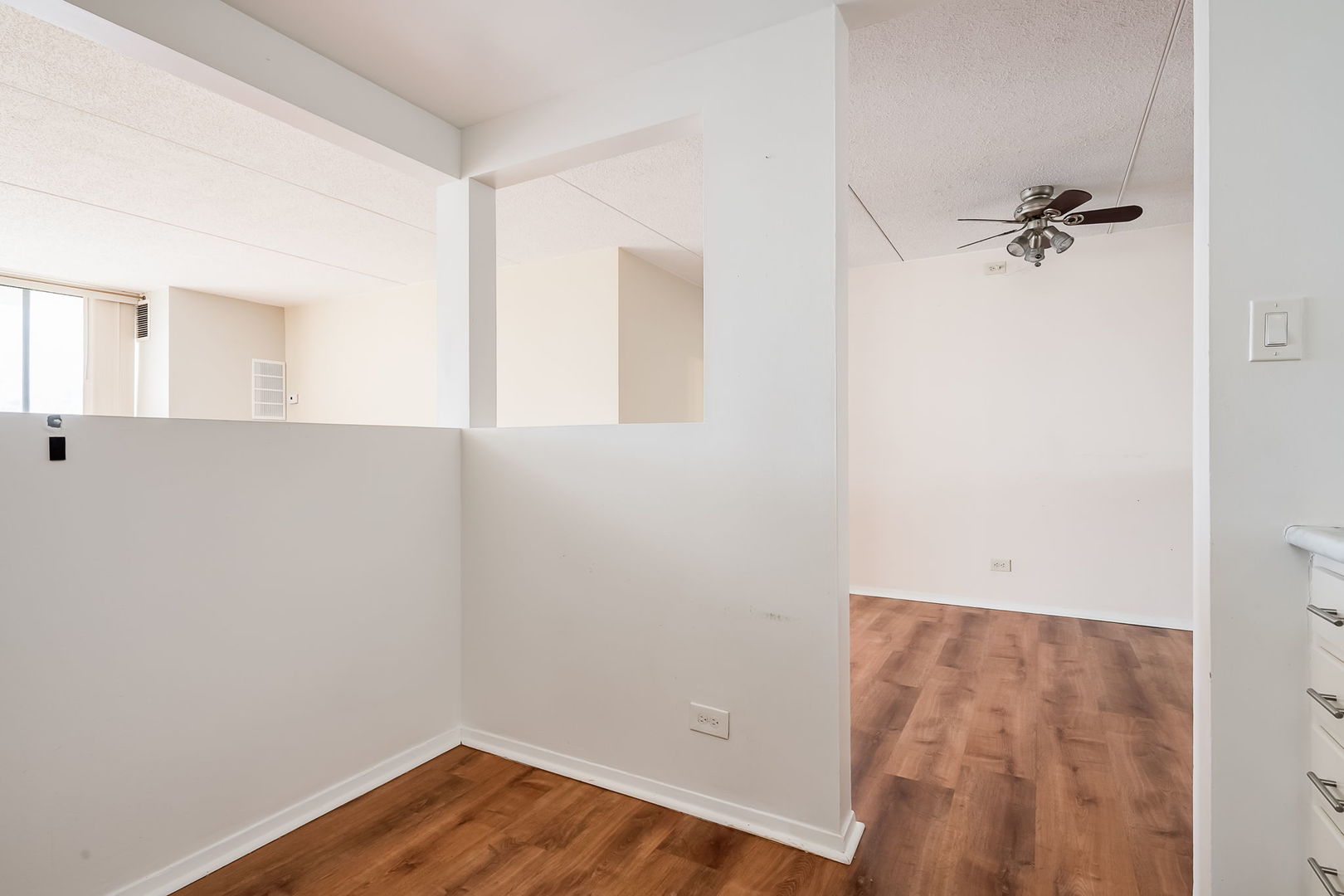 2015 S Finley Road Unit: 207