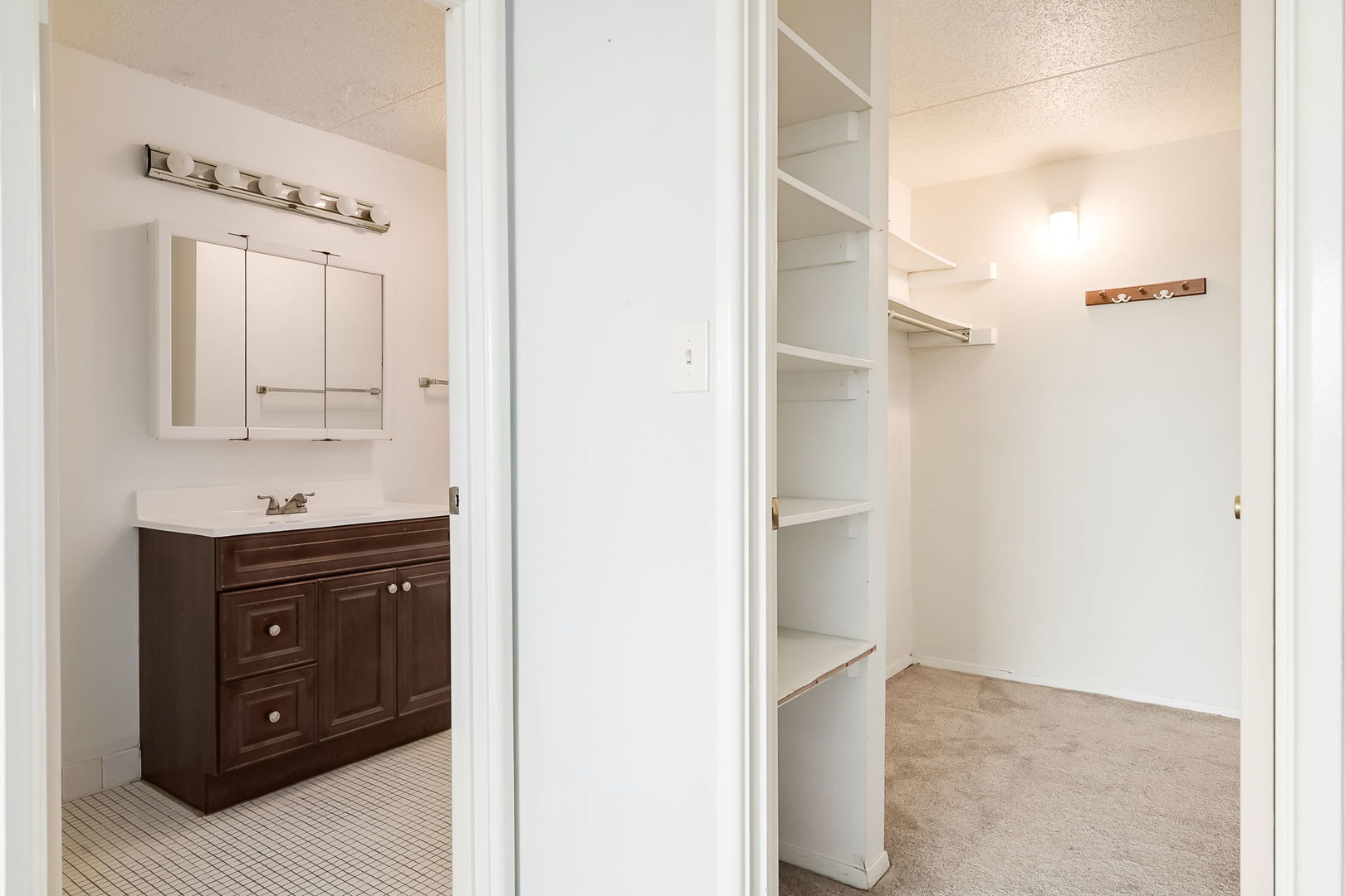 2015 S Finley Road Unit: 207