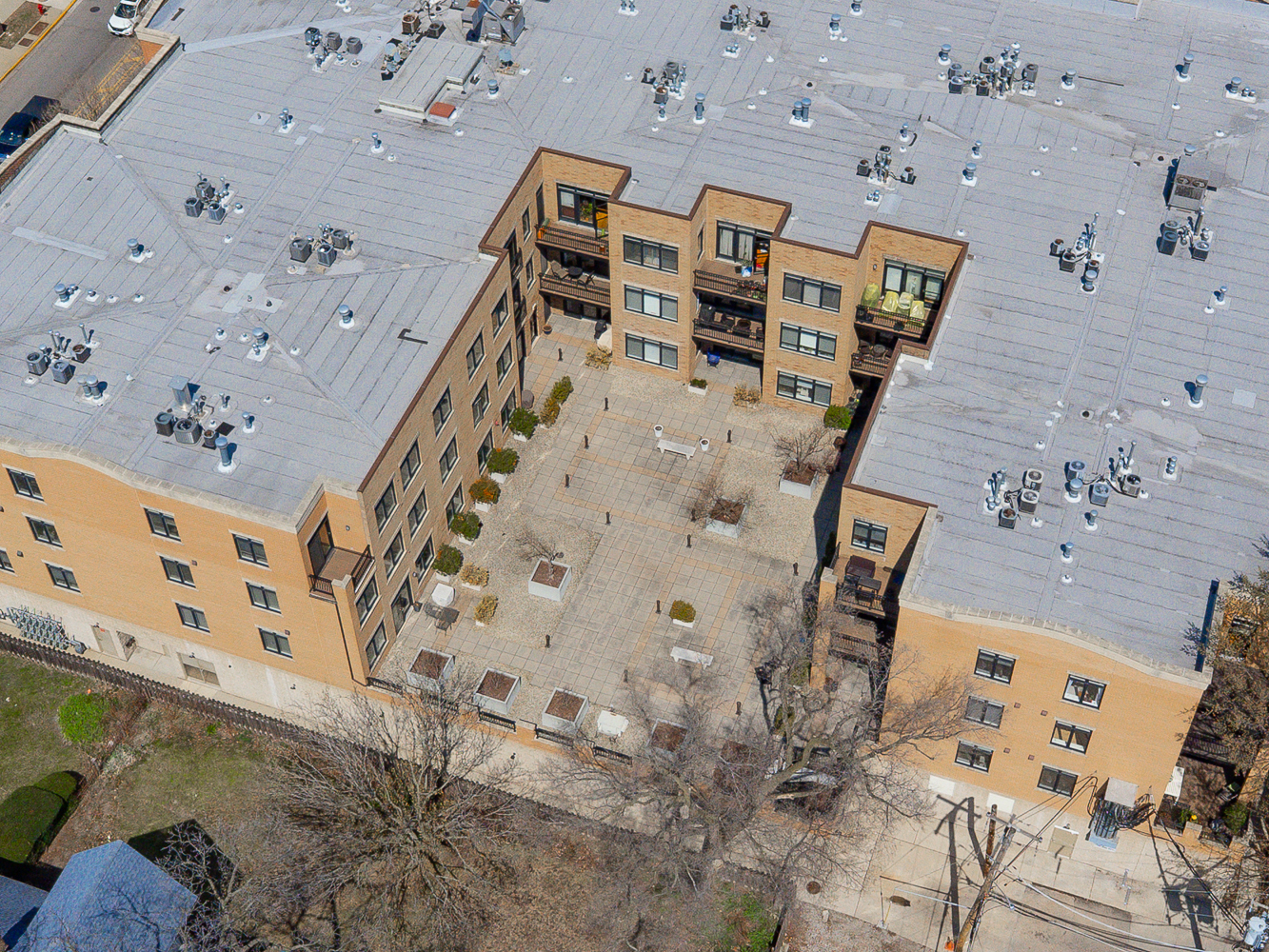 106 S Ridgeland Avenue Unit: 310
