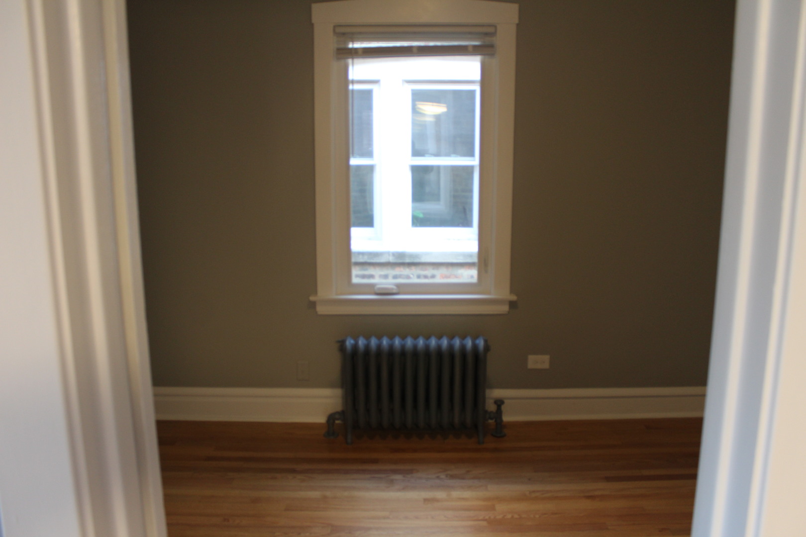 1829 Elmwood Avenue Unit: 2
