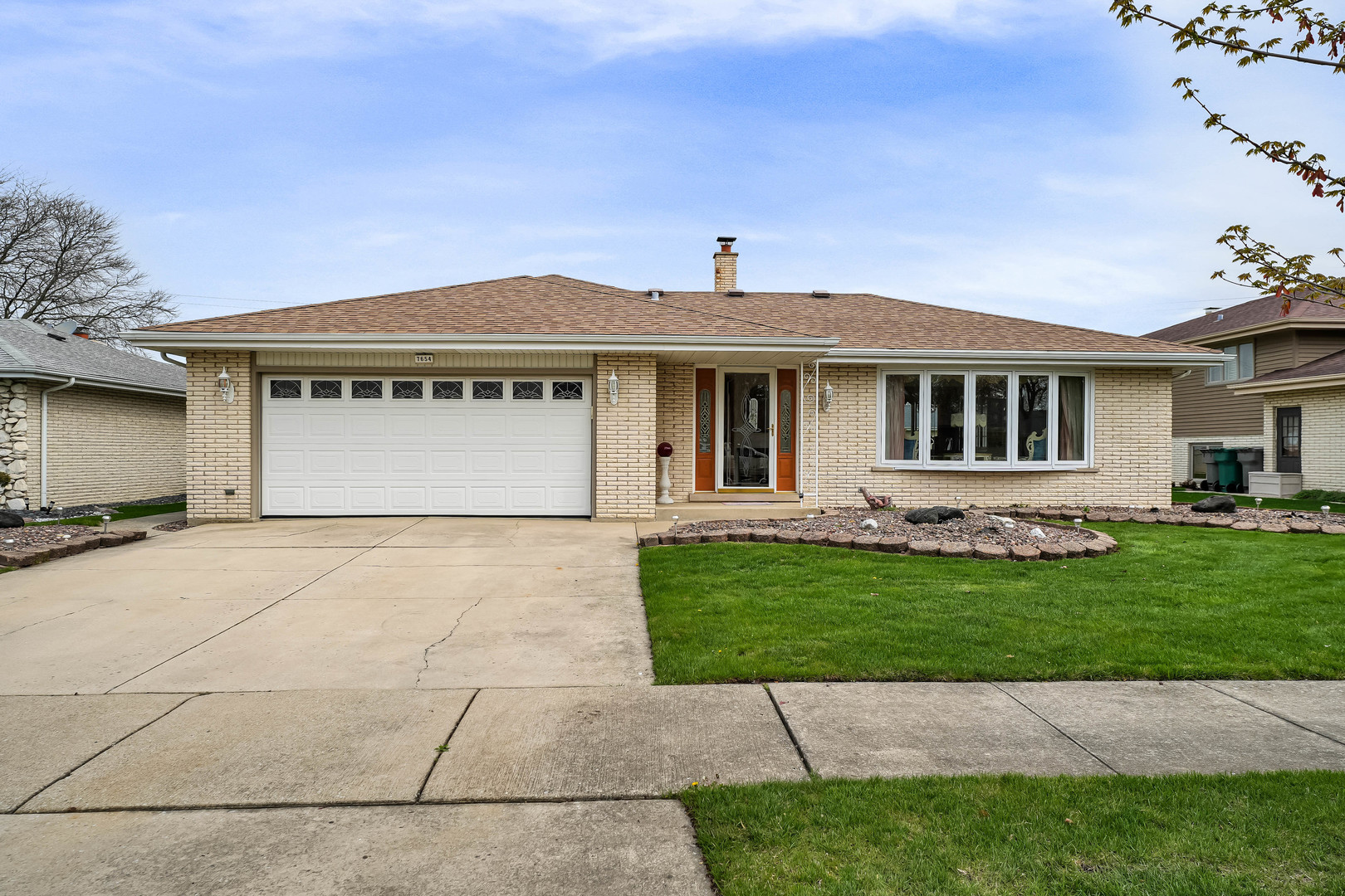 7654 Chestnut Drive