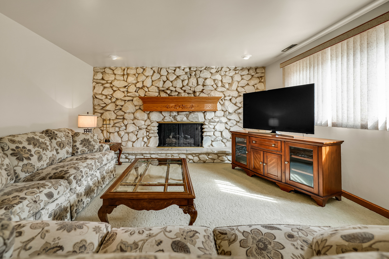 7654 Chestnut Drive