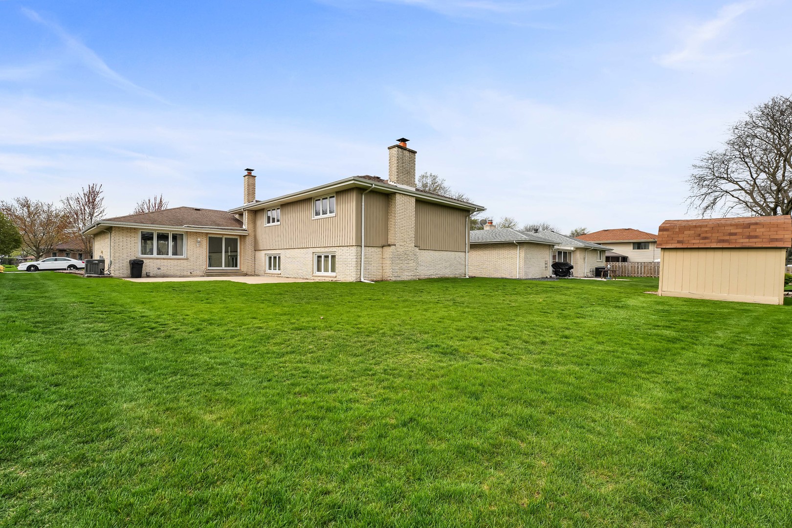 7654 Chestnut Drive