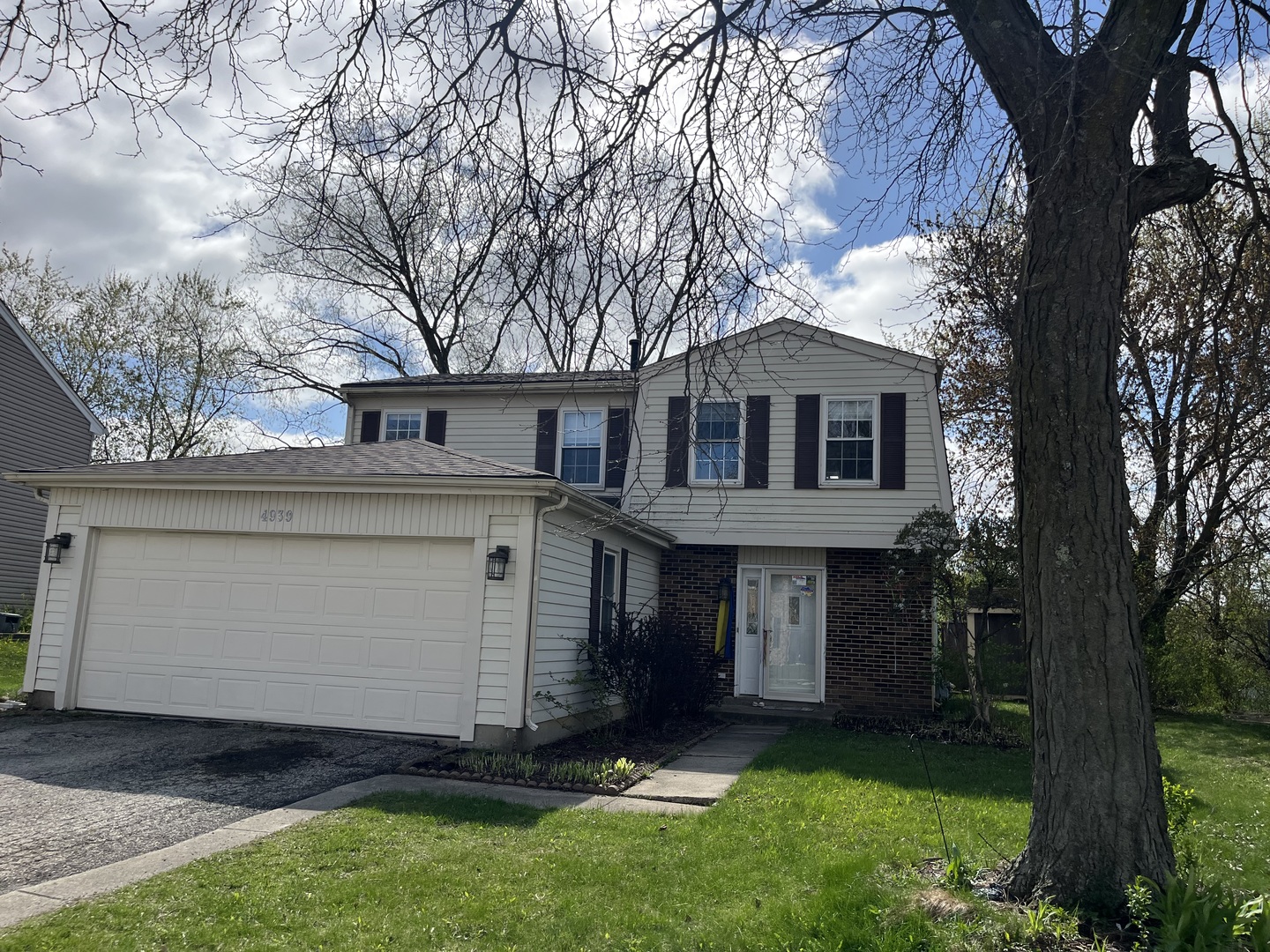 4939 Lichfield Drive