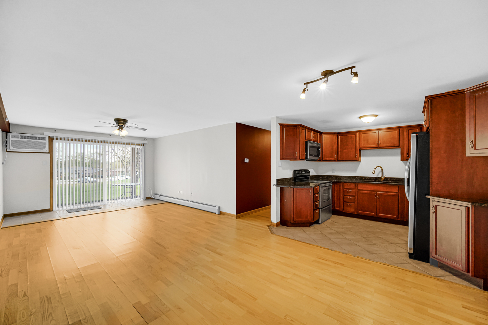 10214 S 84th Terrace Unit: 109