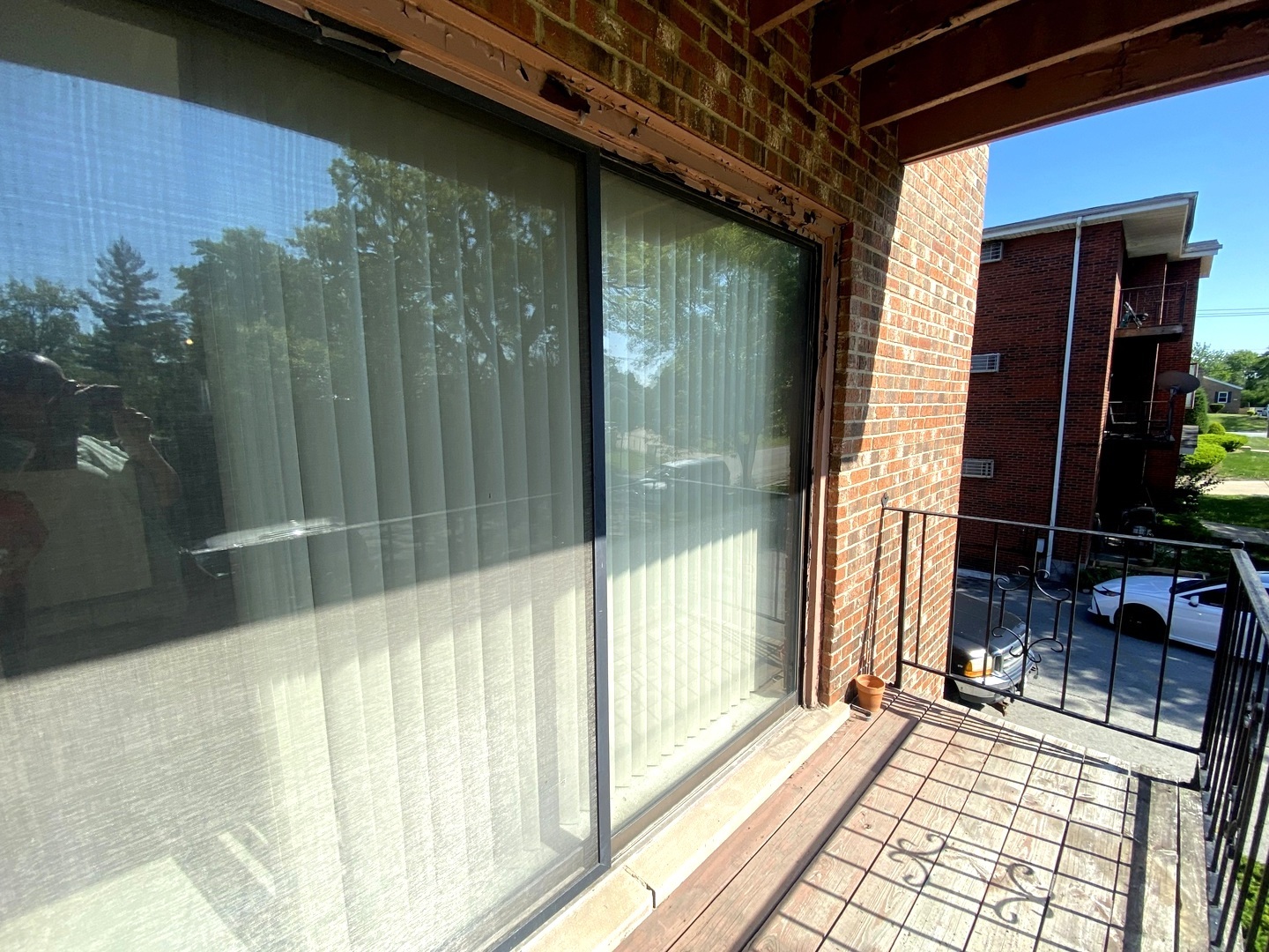 14643 Lamon Avenue Unit: 2A