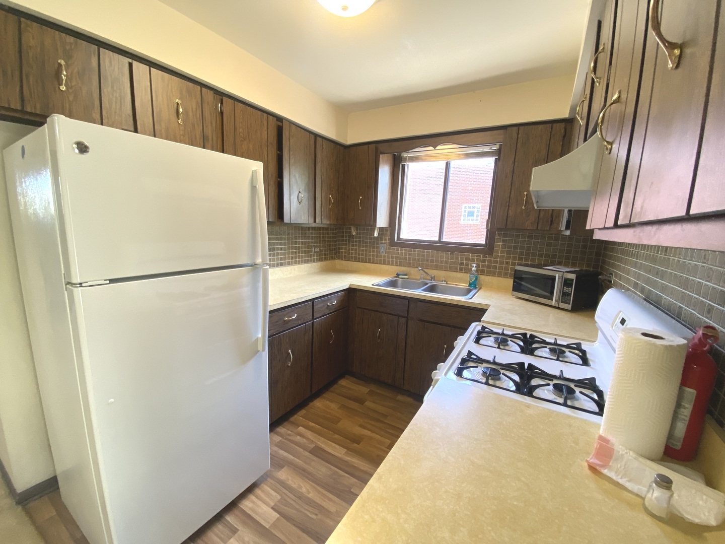 14643 Lamon Avenue Unit: 2A