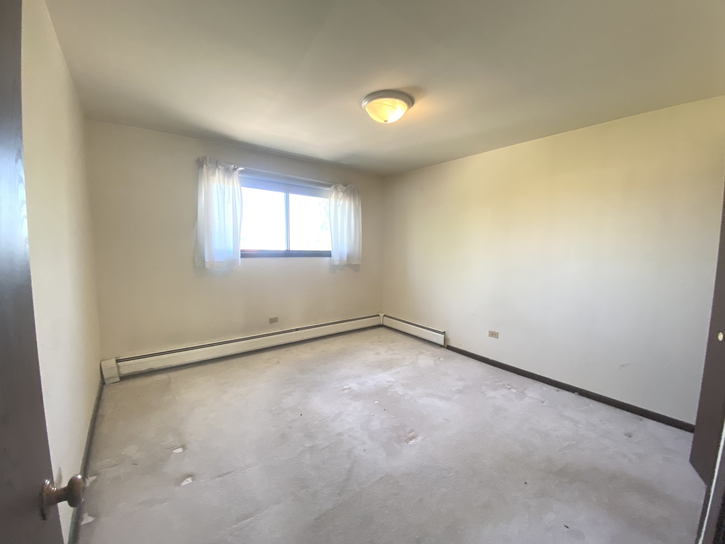 14643 Lamon Avenue Unit: 2A