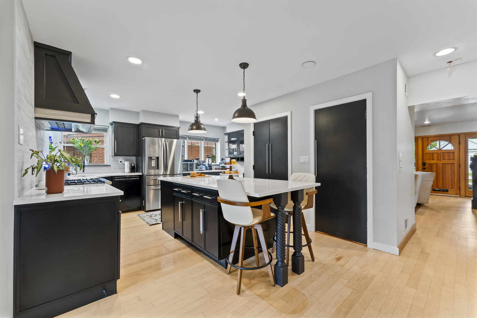 428 S Hillside Avenue