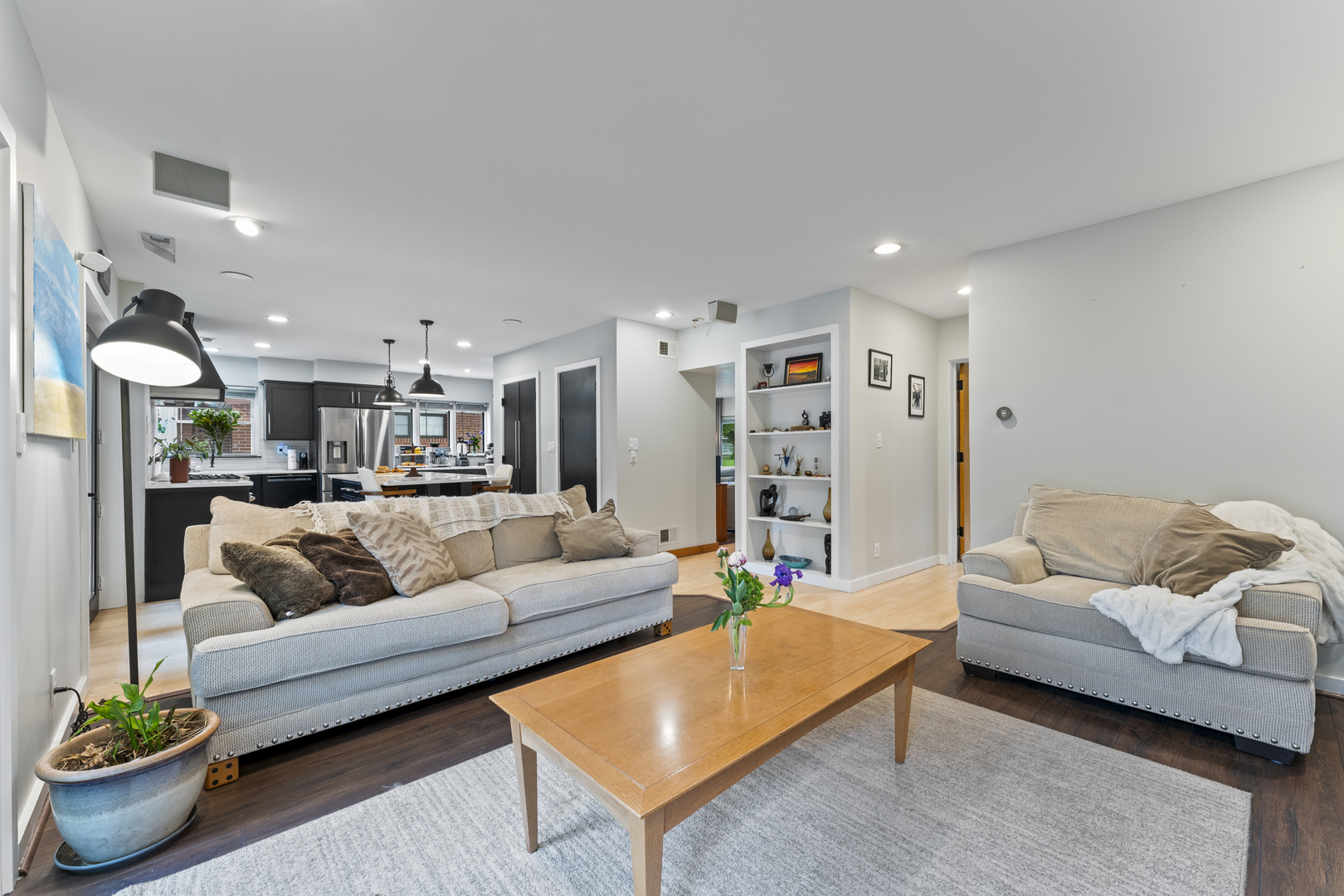 428 S Hillside Avenue