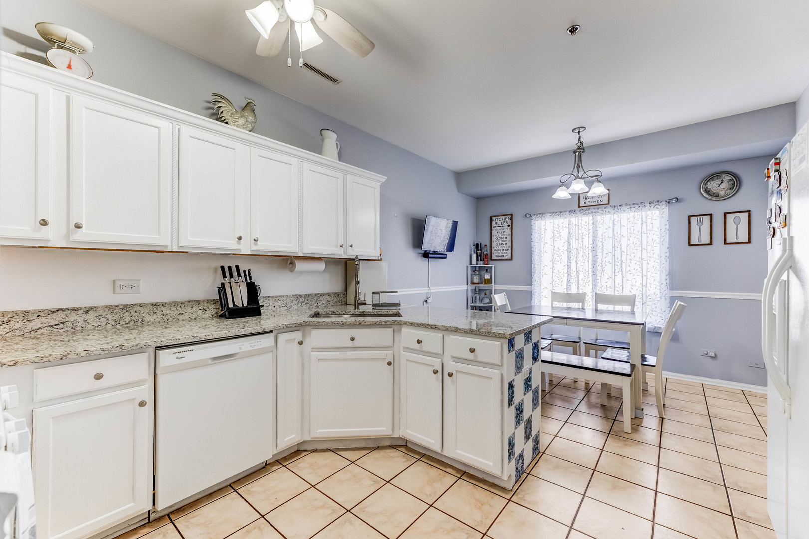 353 Evening Star Court Unit: 353