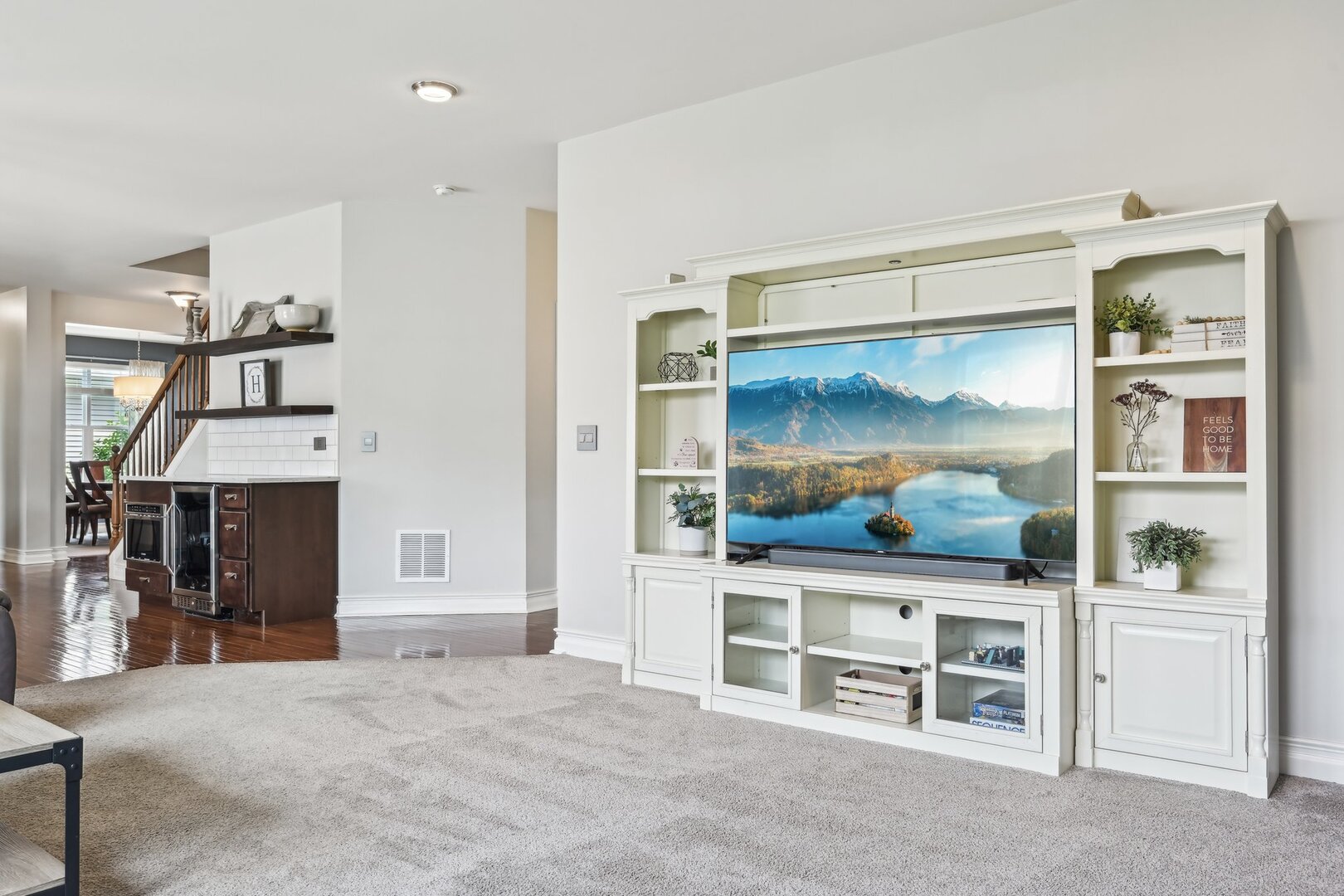 8937 Cook Way