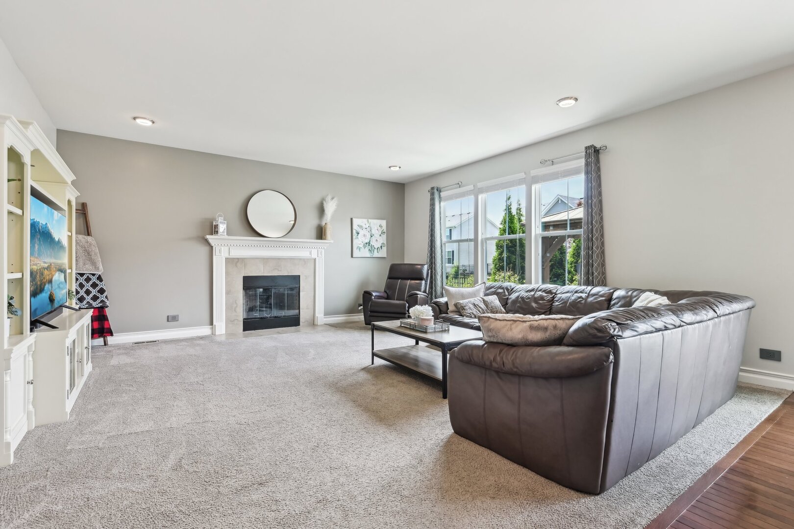 8937 Cook Way