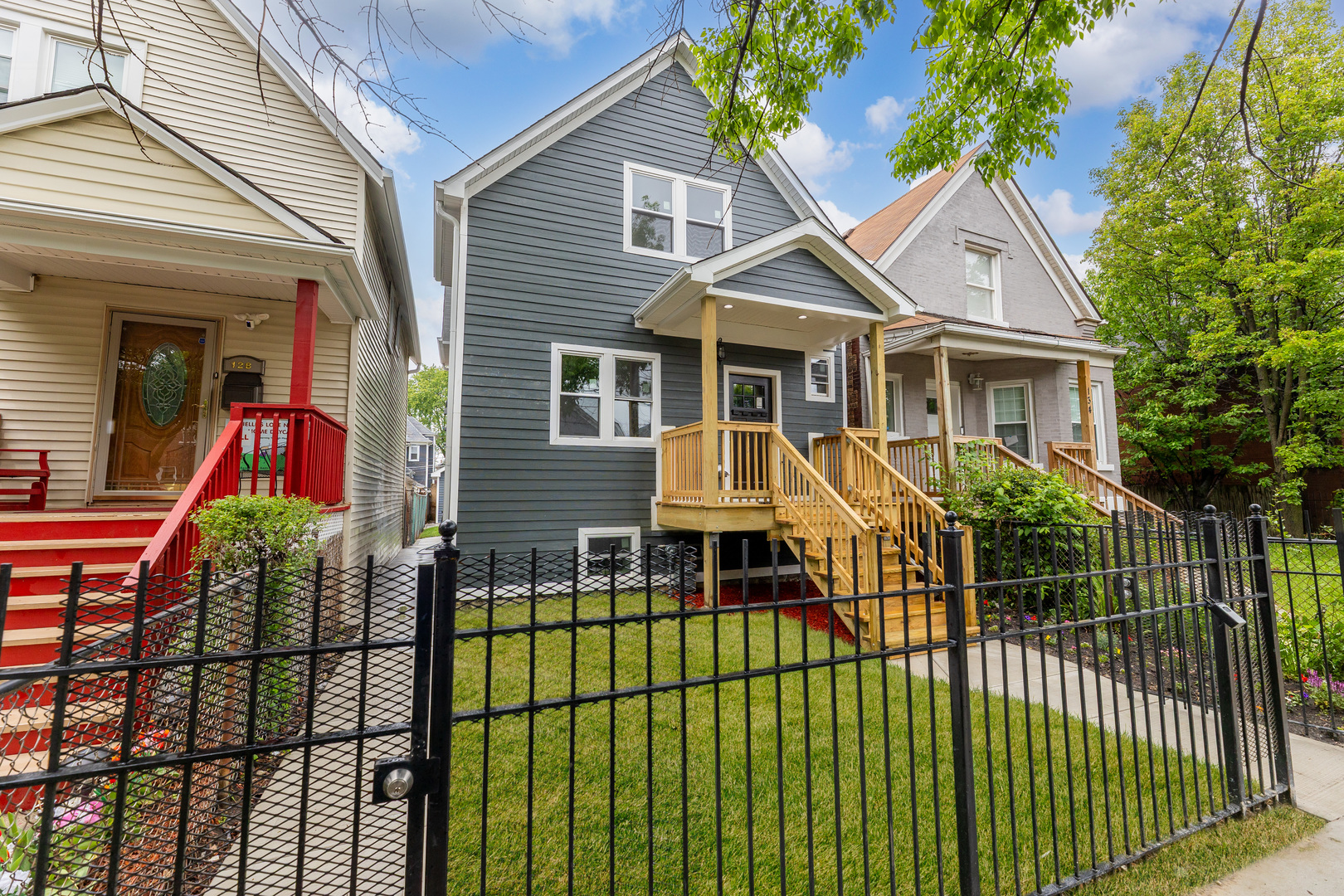 130 N Laramie Avenue
