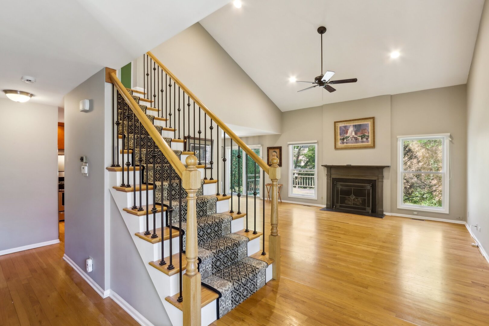 232 W Grant Village Street