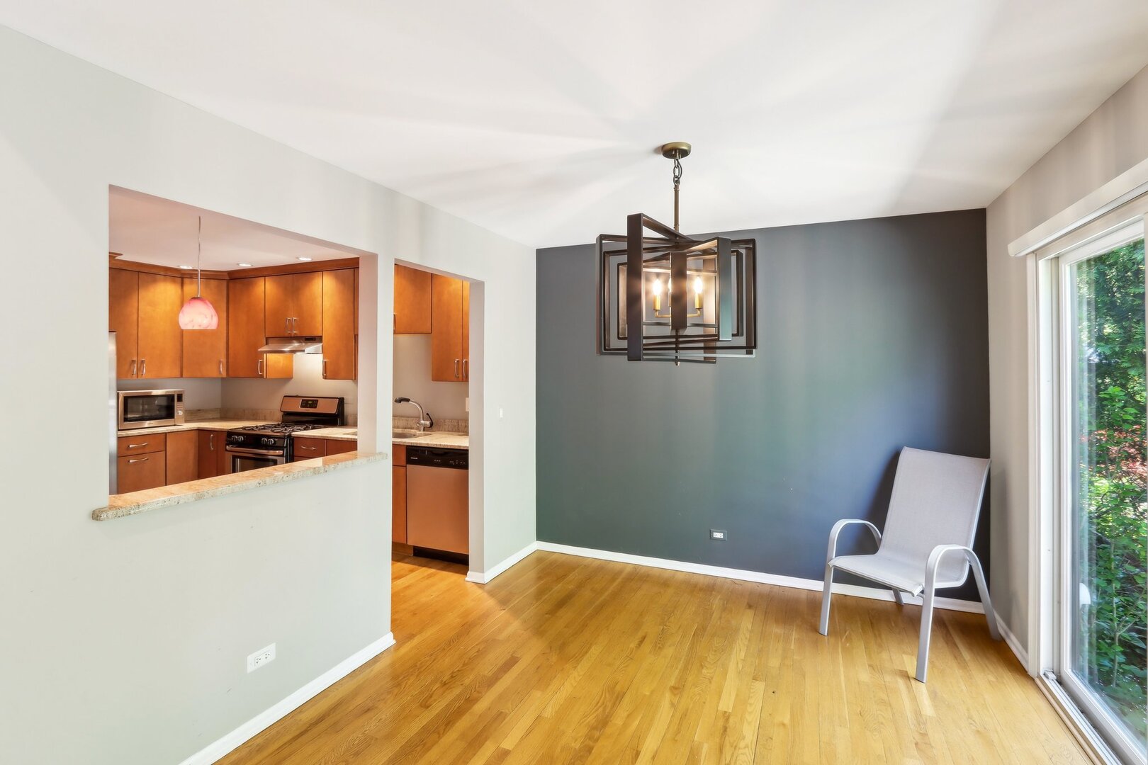 232 W Grant Village Street