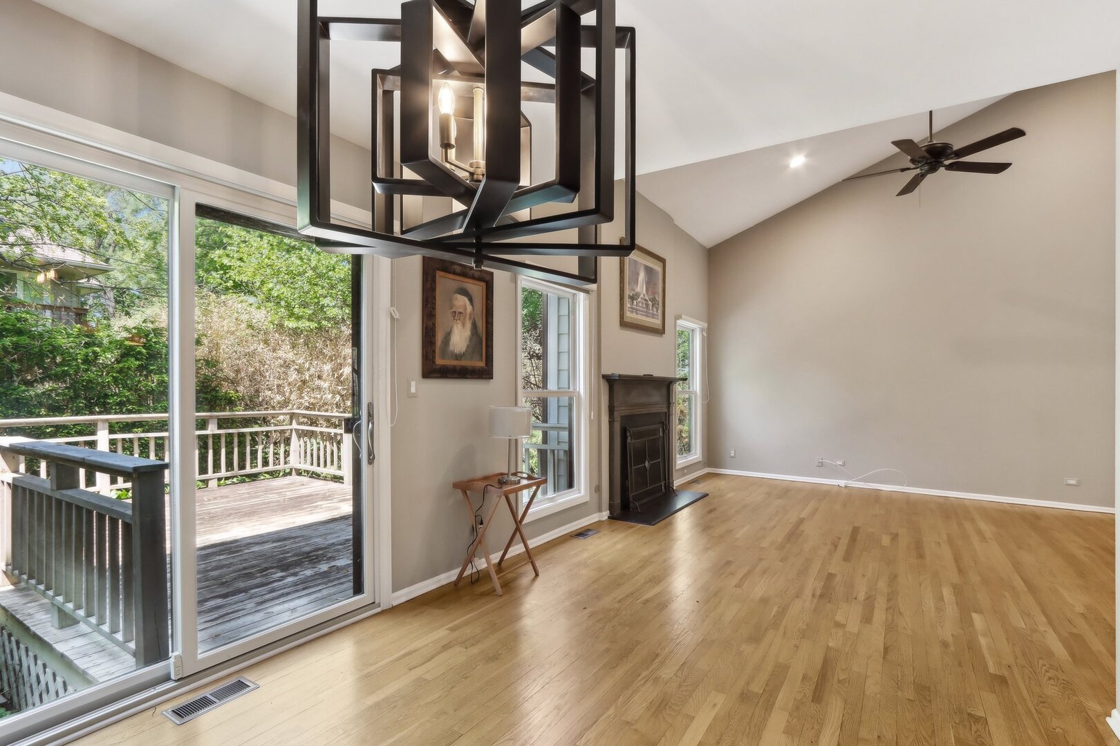232 W Grant Village Street