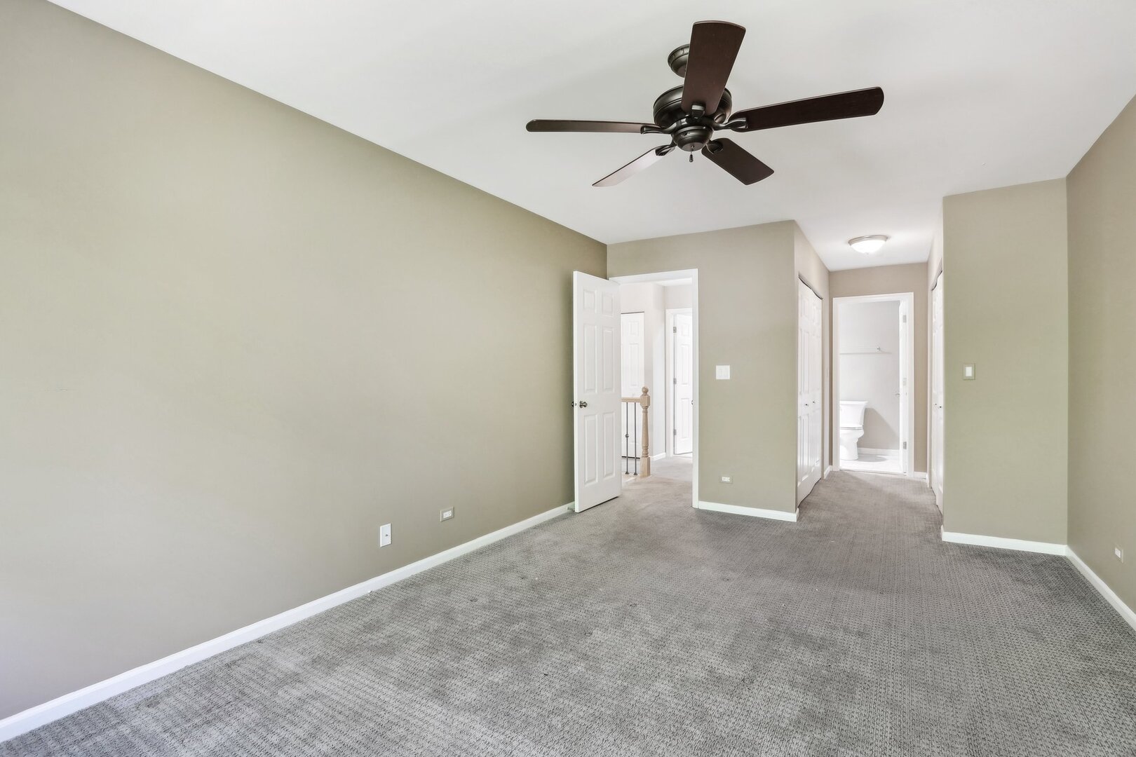 232 W Grant Village Street