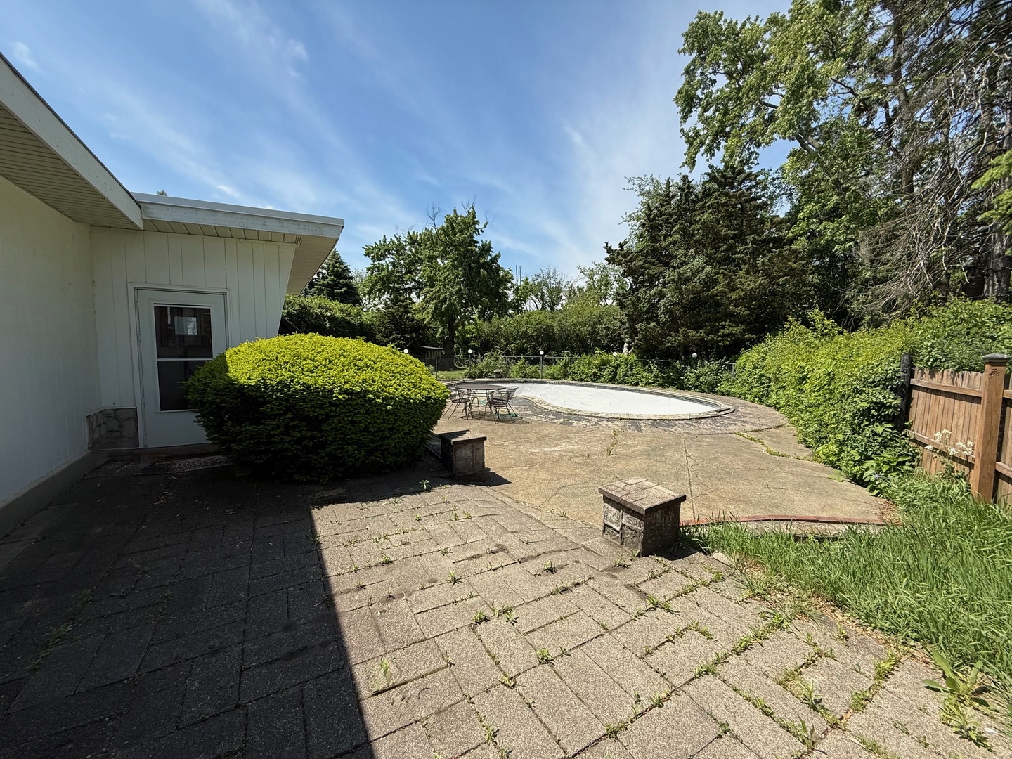 6402 Pontiac Drive