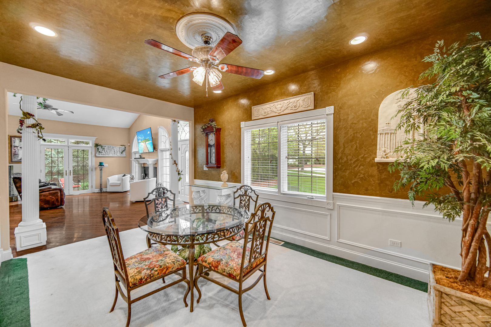 11056 Karen Drive