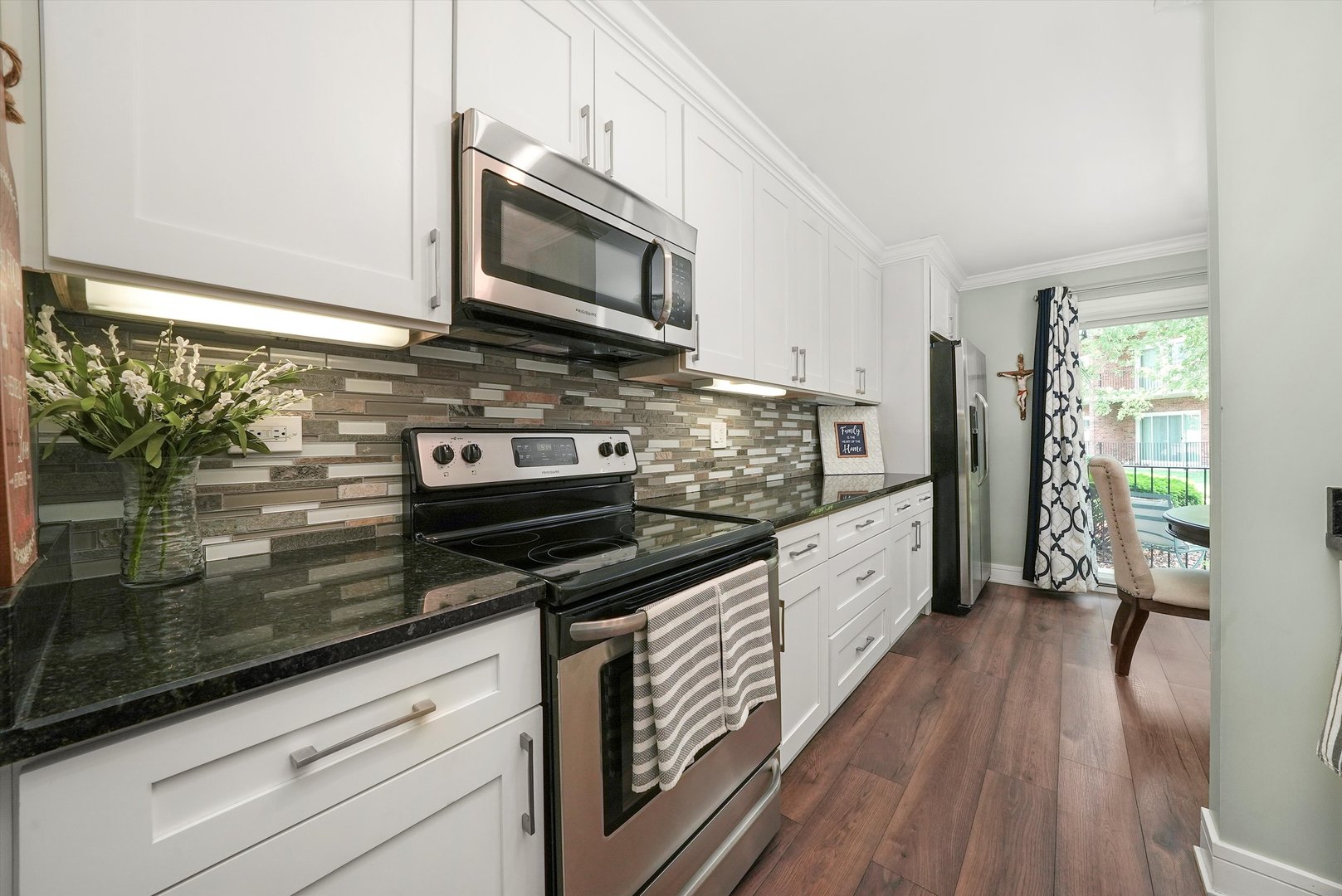 4113 W 97th Place Unit: 104
