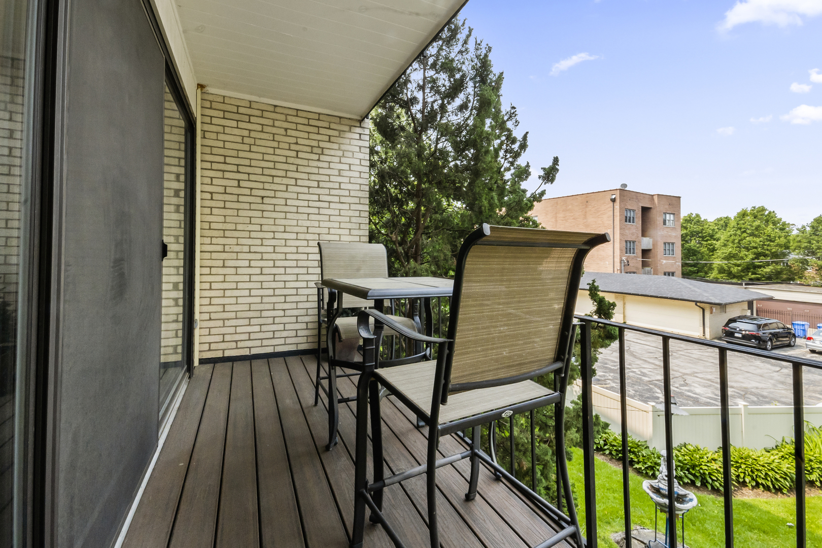 7200 N Ridge Boulevard Unit: 2K