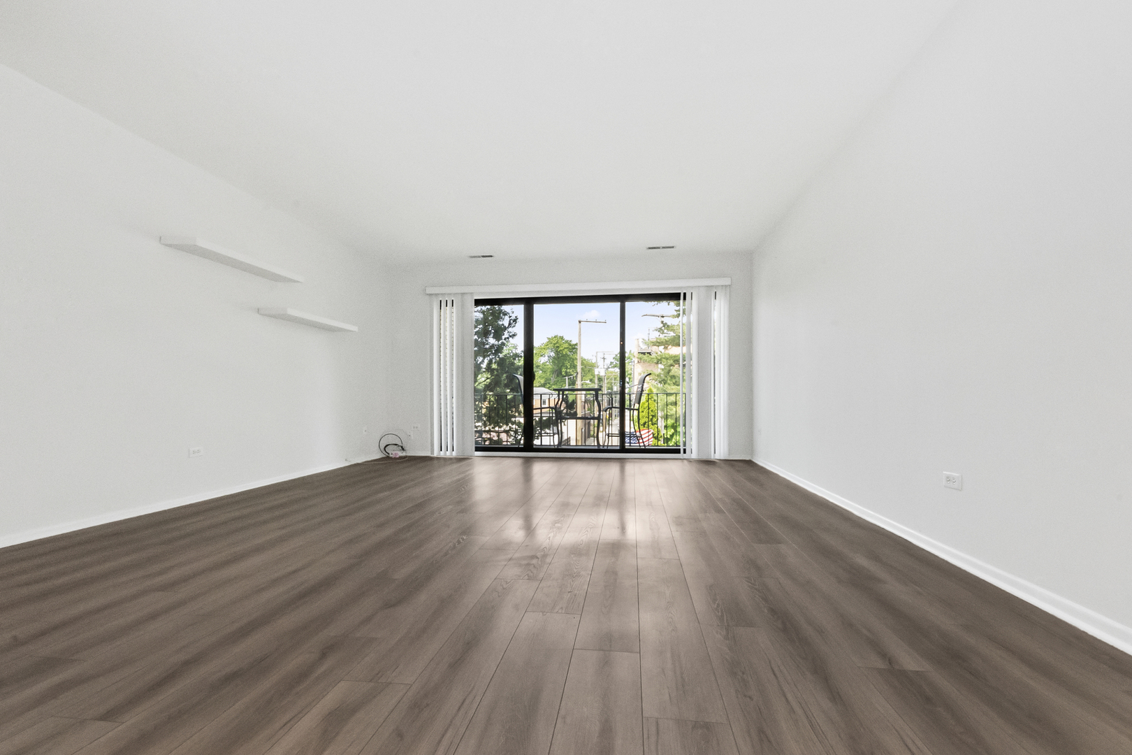 7200 N Ridge Boulevard Unit: 2K