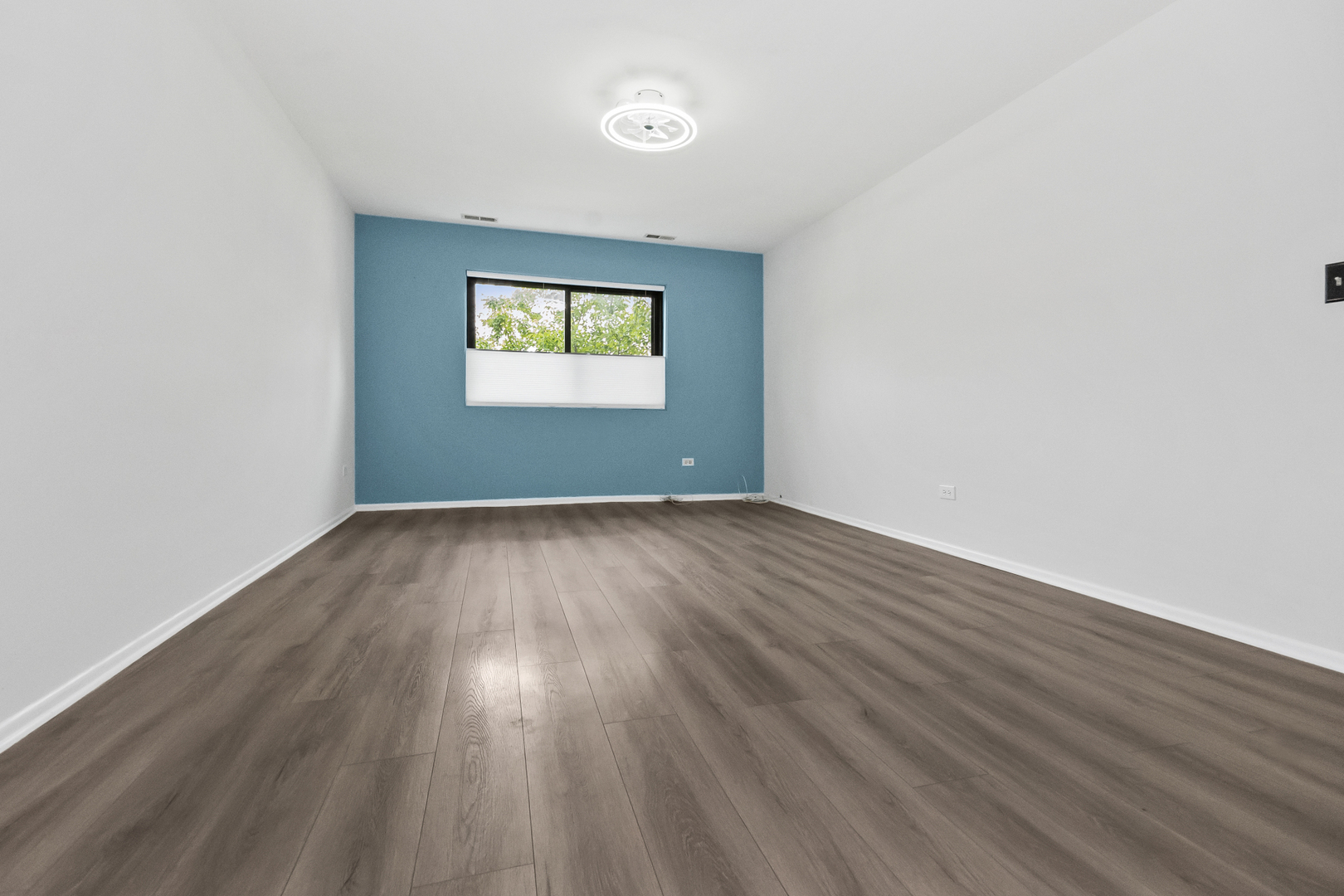 7200 N Ridge Boulevard Unit: 2K