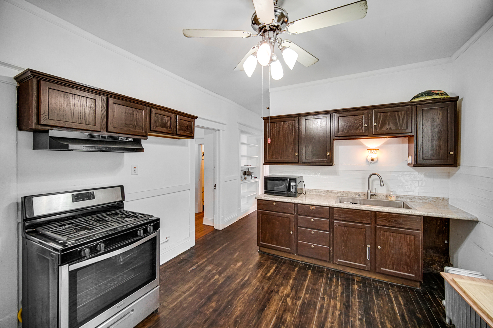 320 E 138th Street