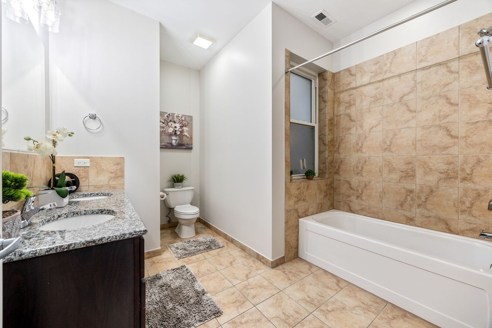 3130 W Walton Street Unit: 1