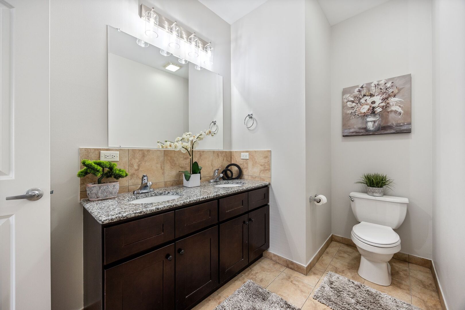 3130 W Walton Street Unit: 1
