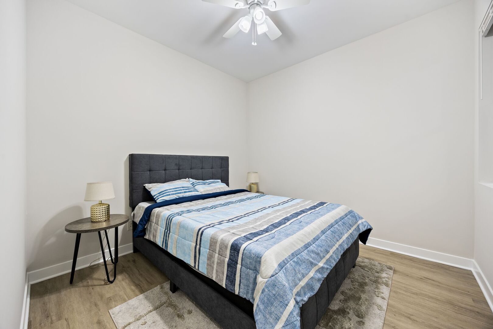 3130 W Walton Street Unit: 1