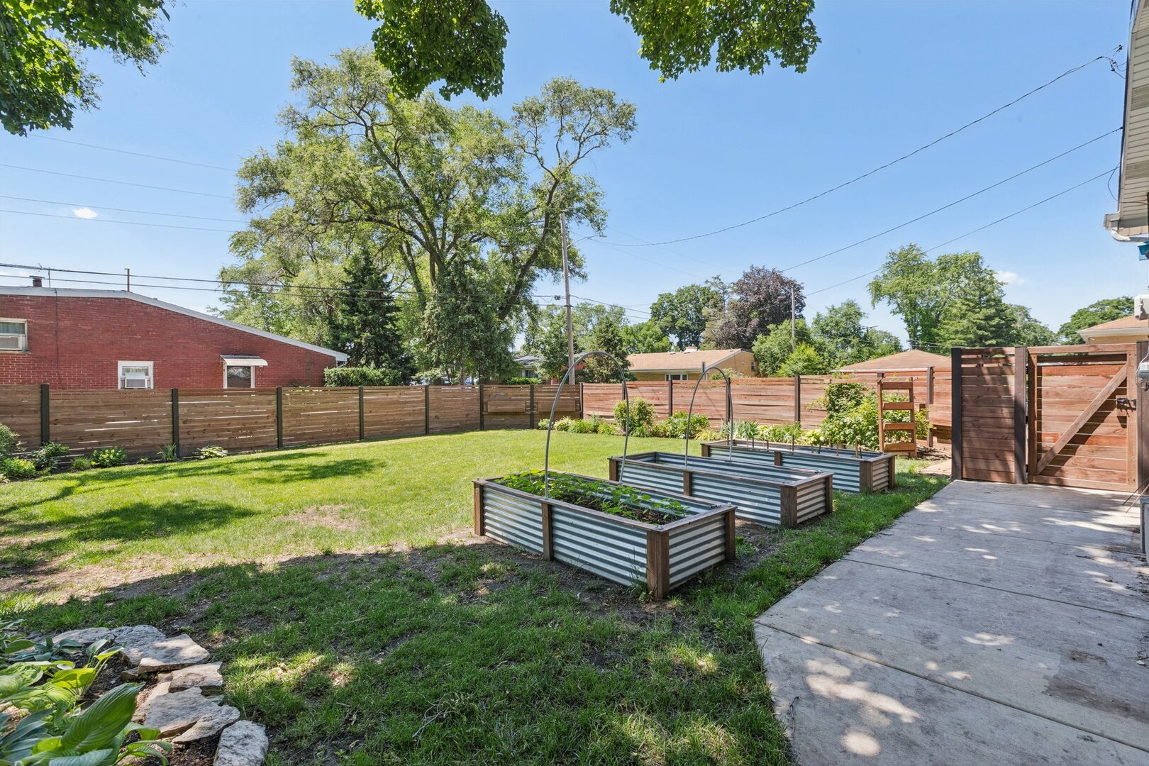 105 E Vermont Street
