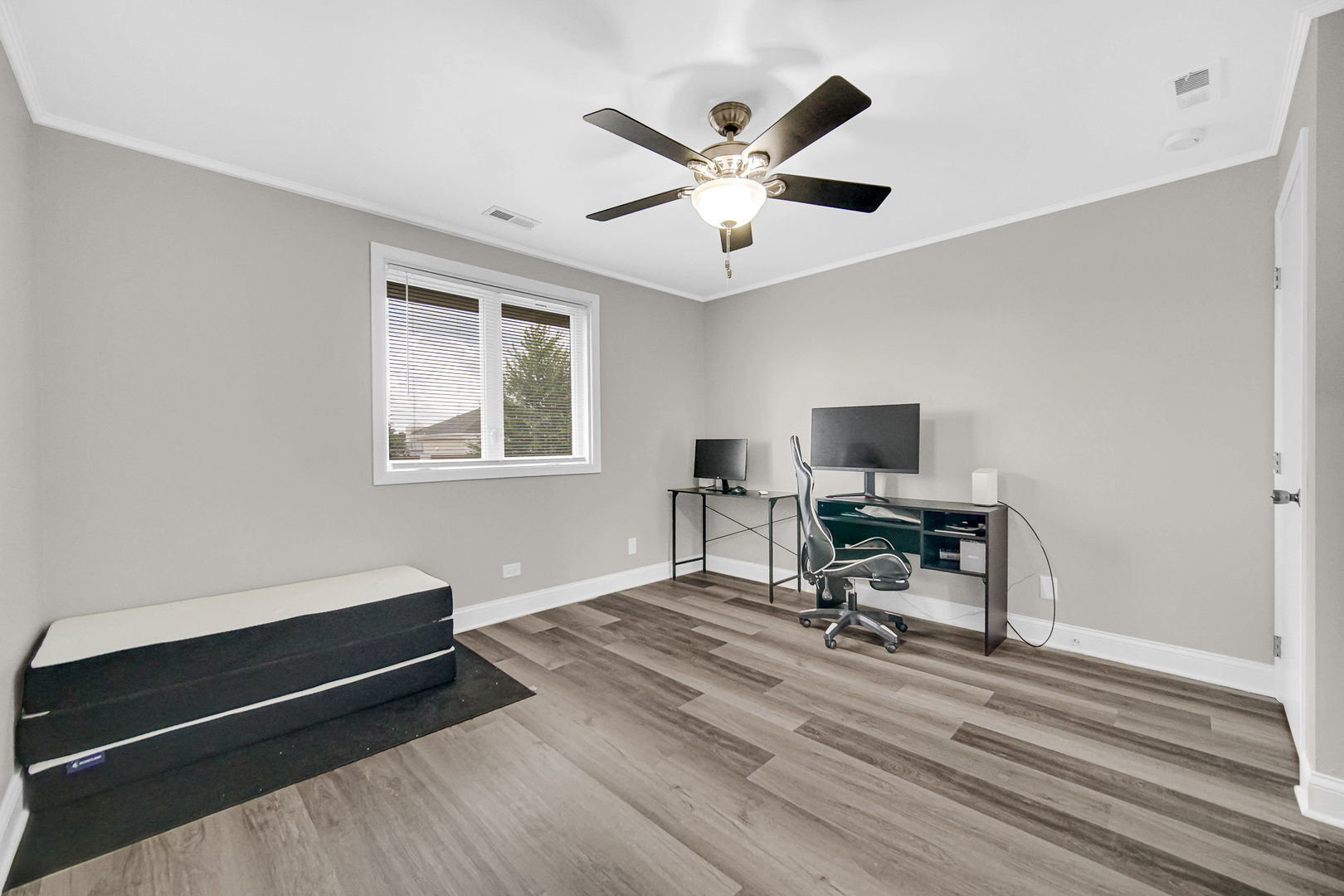 17824 Bernard Drive Unit: 3D