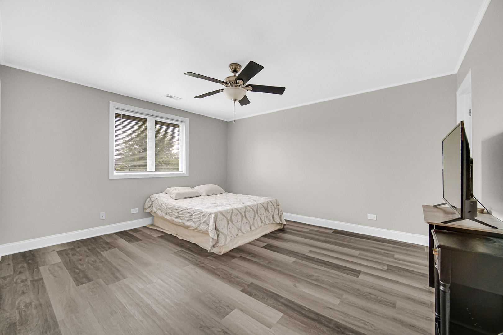 17824 Bernard Drive Unit: 3D