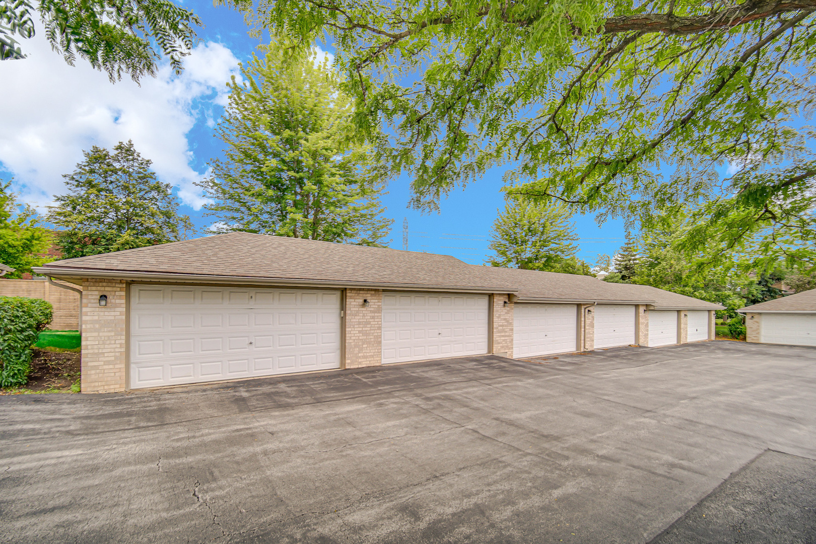 17824 Bernard Drive Unit: 3D