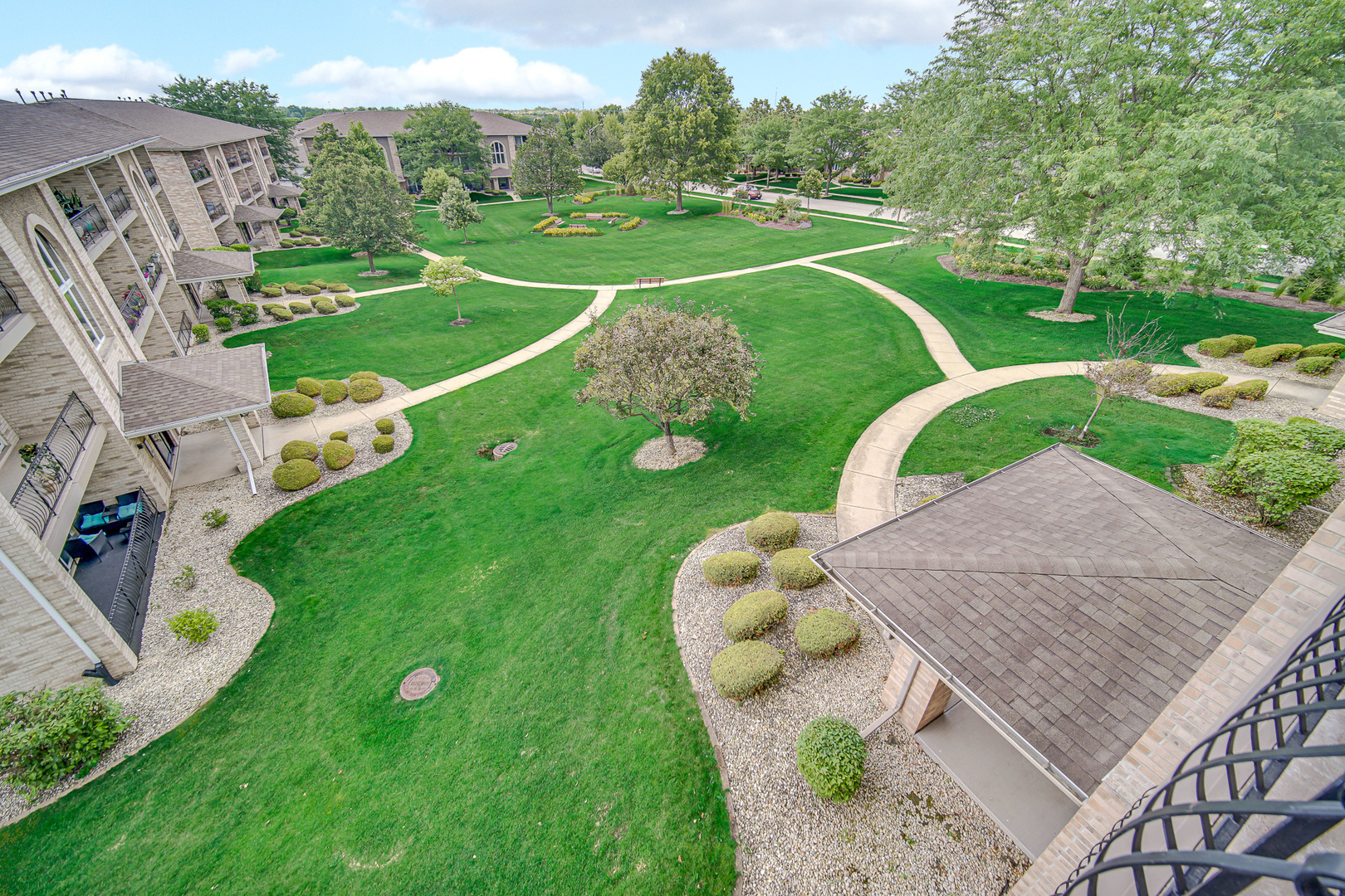 17824 Bernard Drive Unit: 3D
