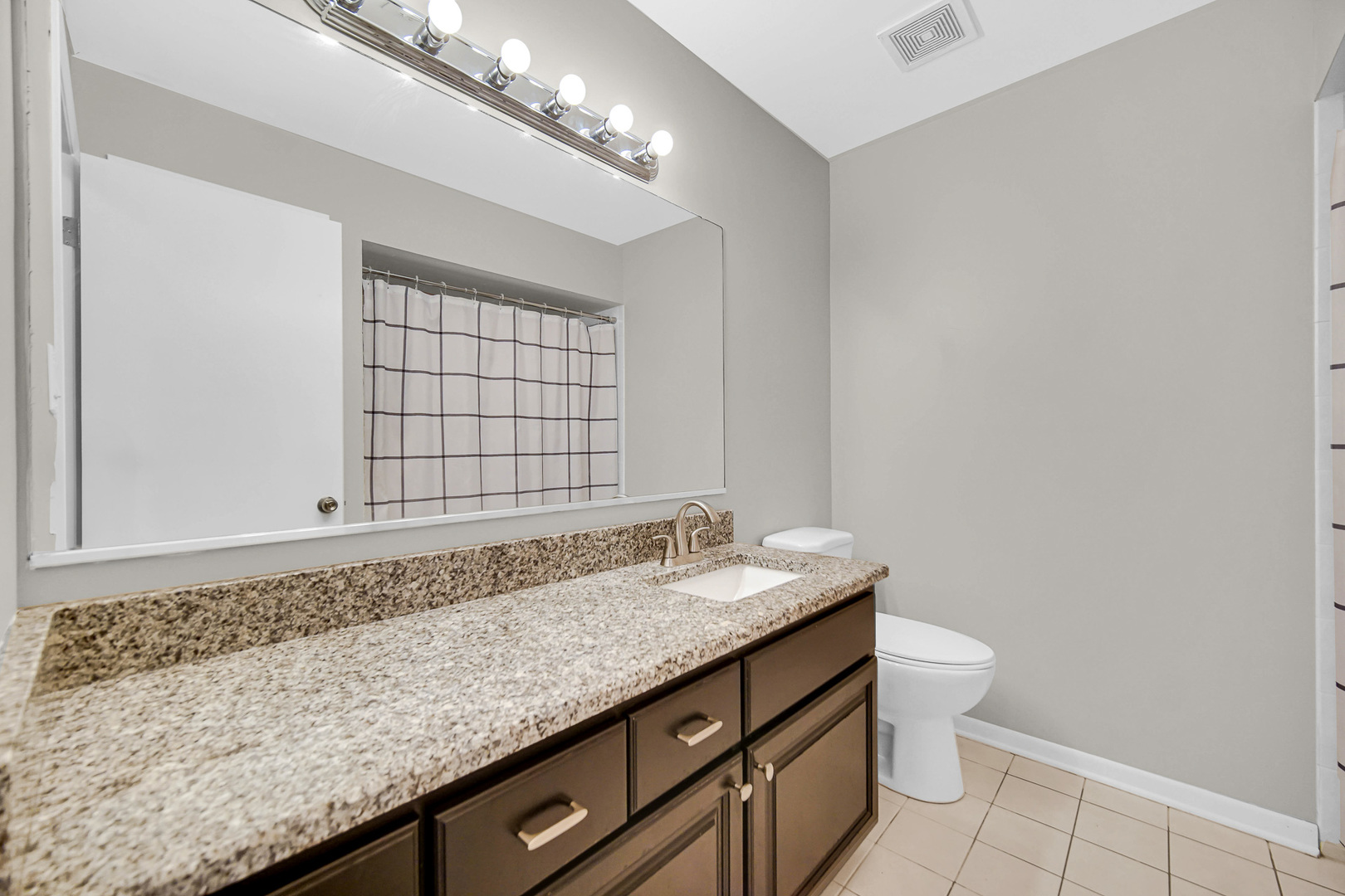 17824 Bernard Drive Unit: 3D