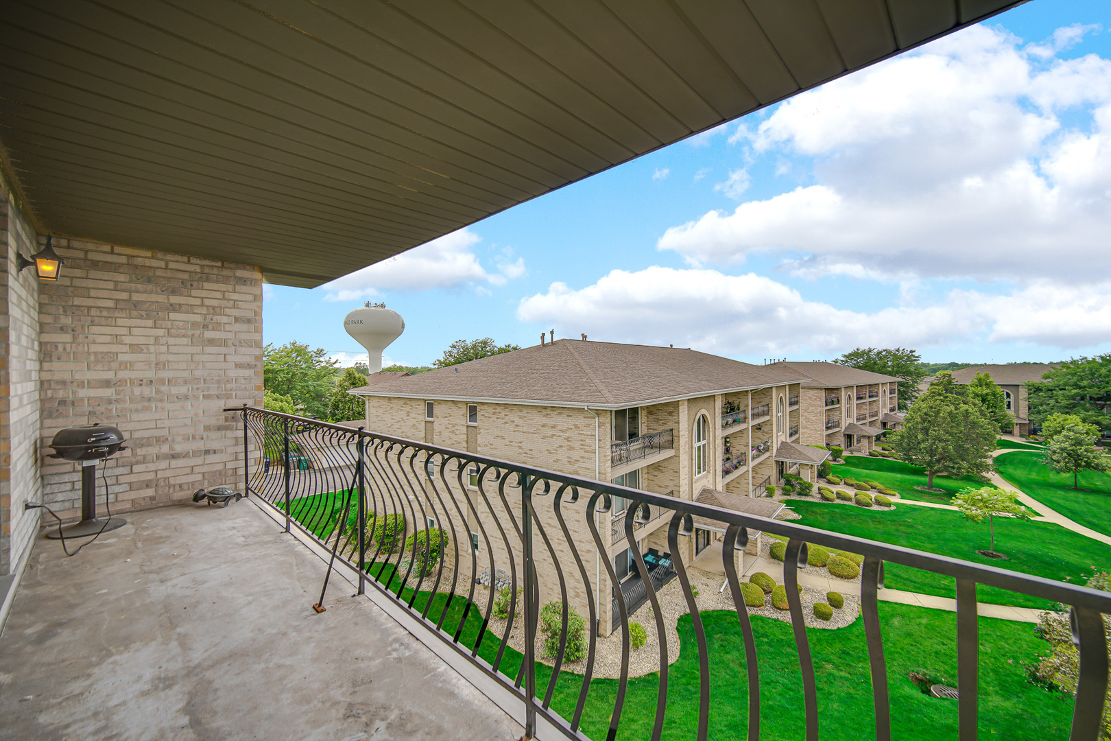 17824 Bernard Drive Unit: 3D