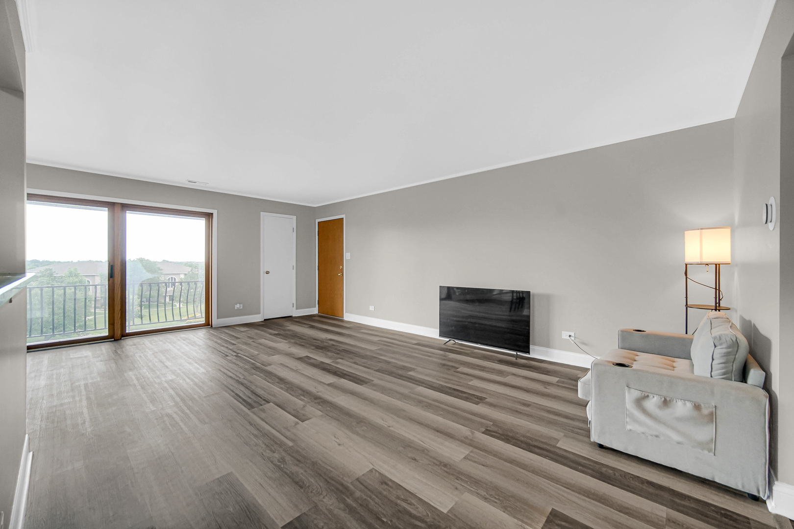 17824 Bernard Drive Unit: 3D