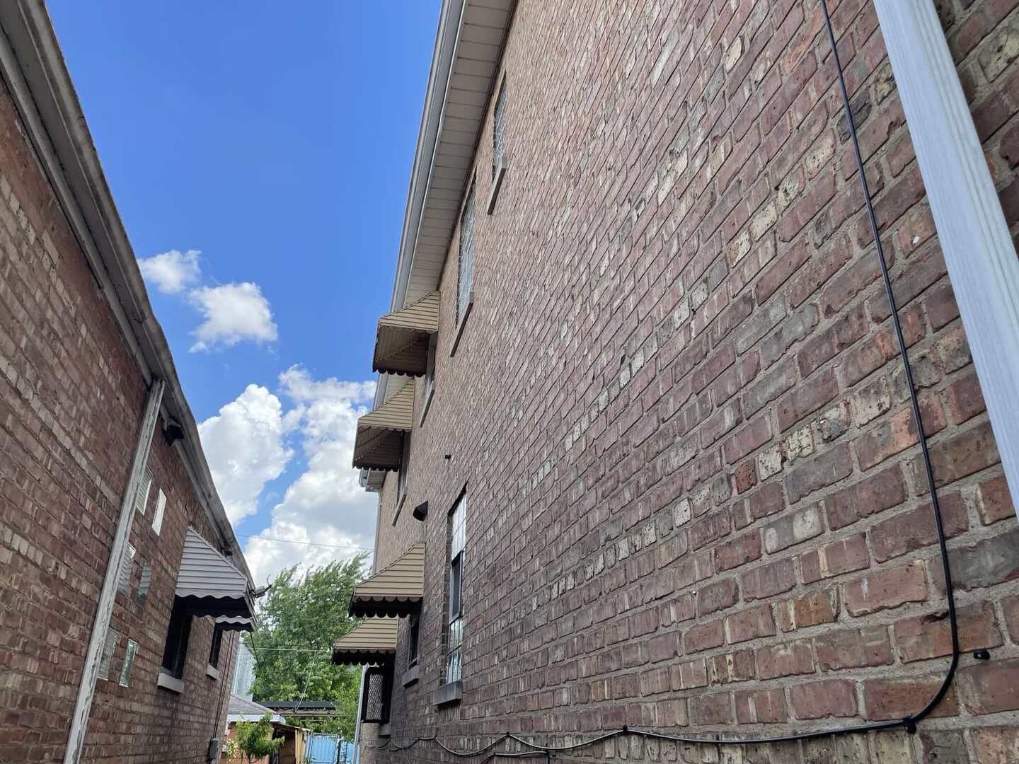 2020 W 53rd Place