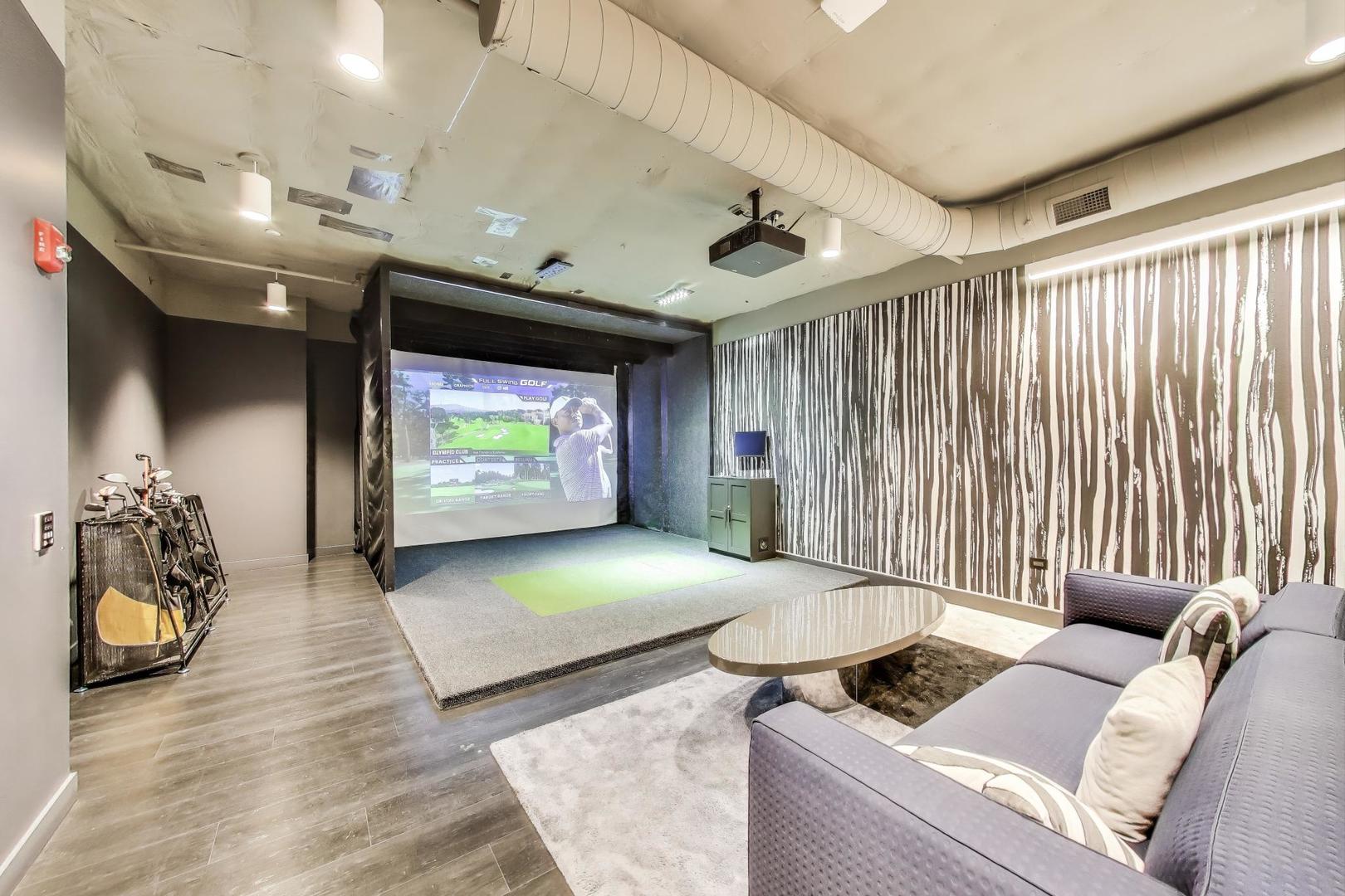 211 N Harbor Drive Unit: 1809