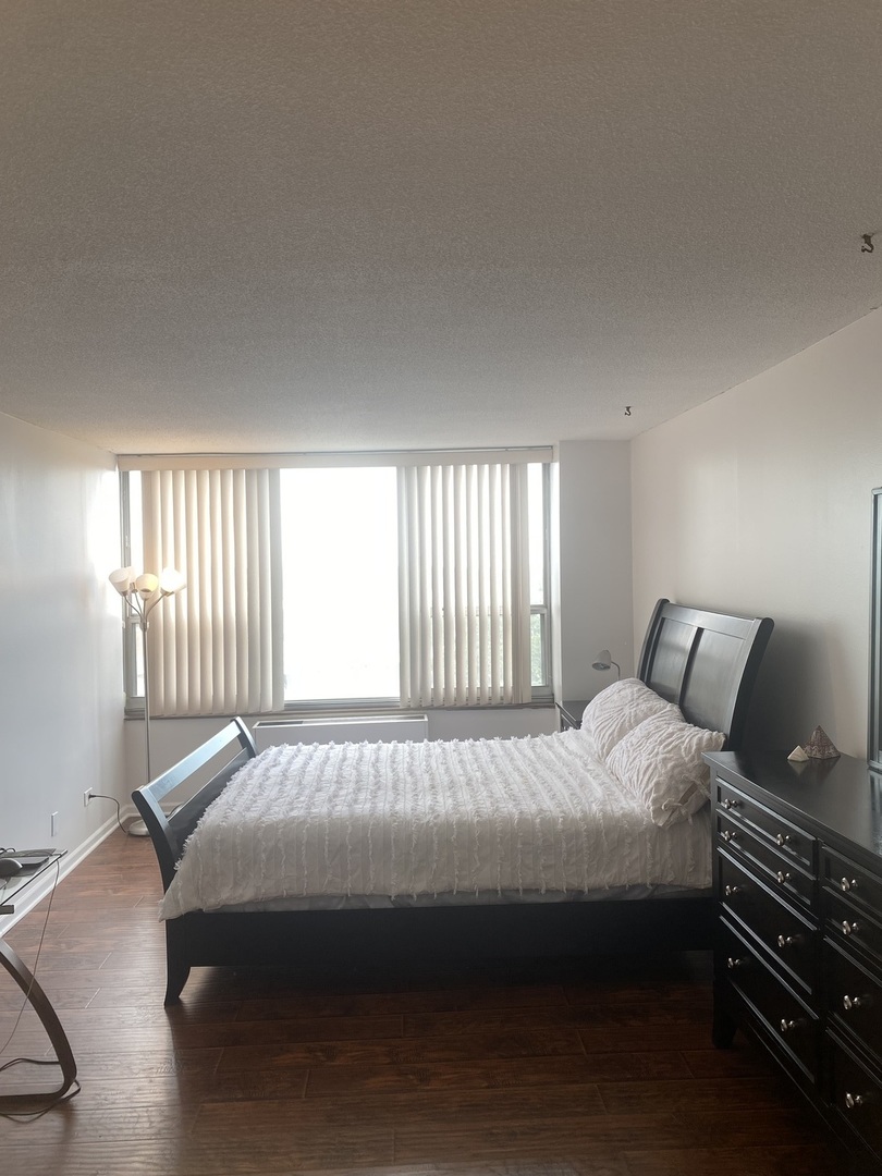 3925 TRIUMVERA Drive Unit: 9B