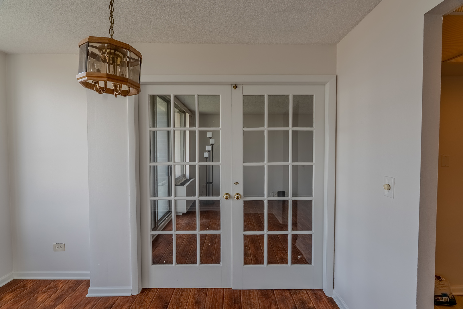3925 TRIUMVERA Drive Unit: 9B