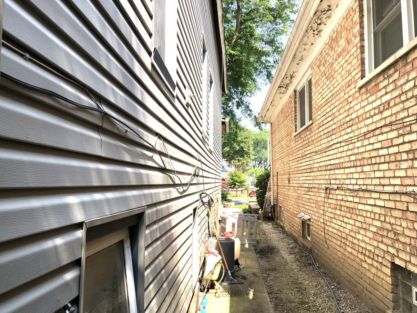 4134 N Kolmar Avenue