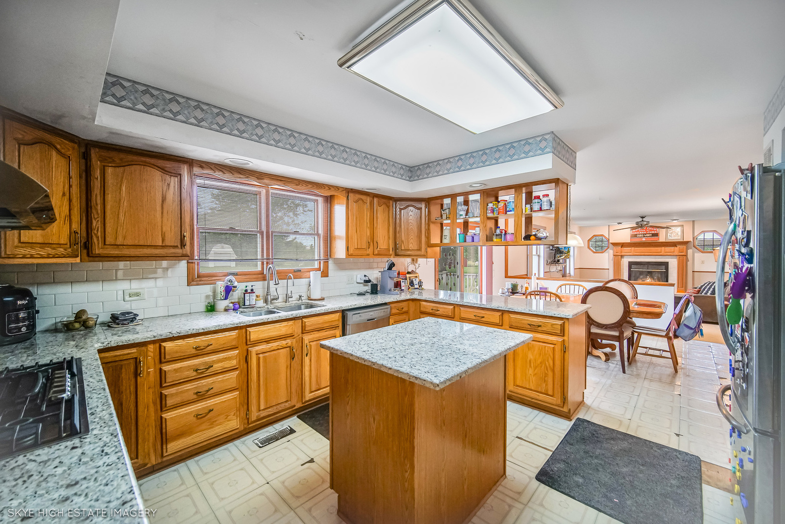 17718 Foxboro Lane