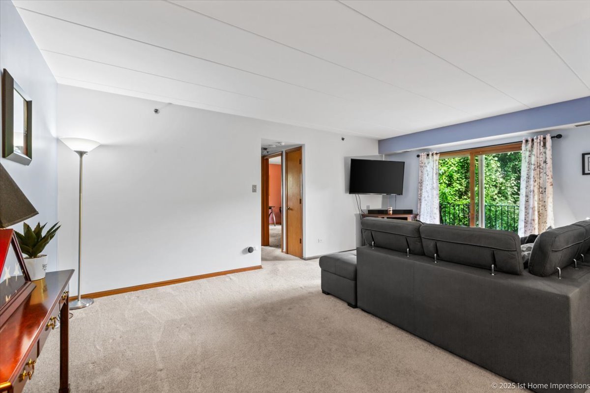 10278 Southwest Highway Unit: 2C