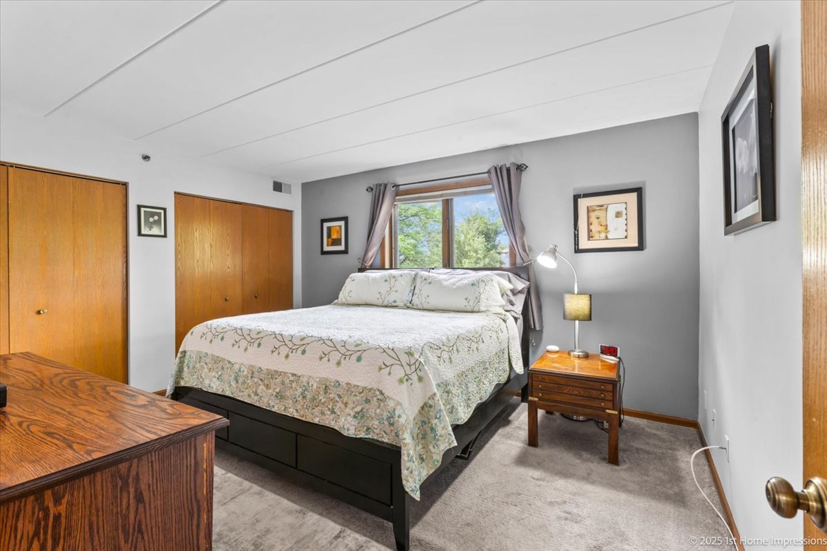 10278 Southwest Highway Unit: 2C