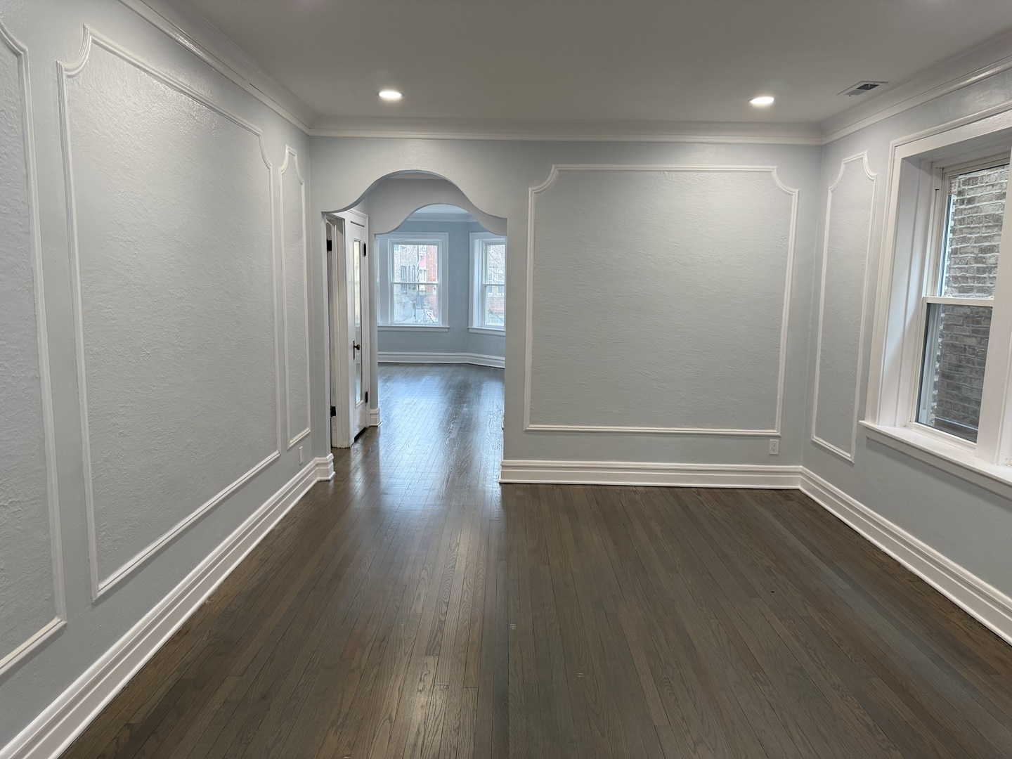 2827 W Lunt Avenue Unit: 1