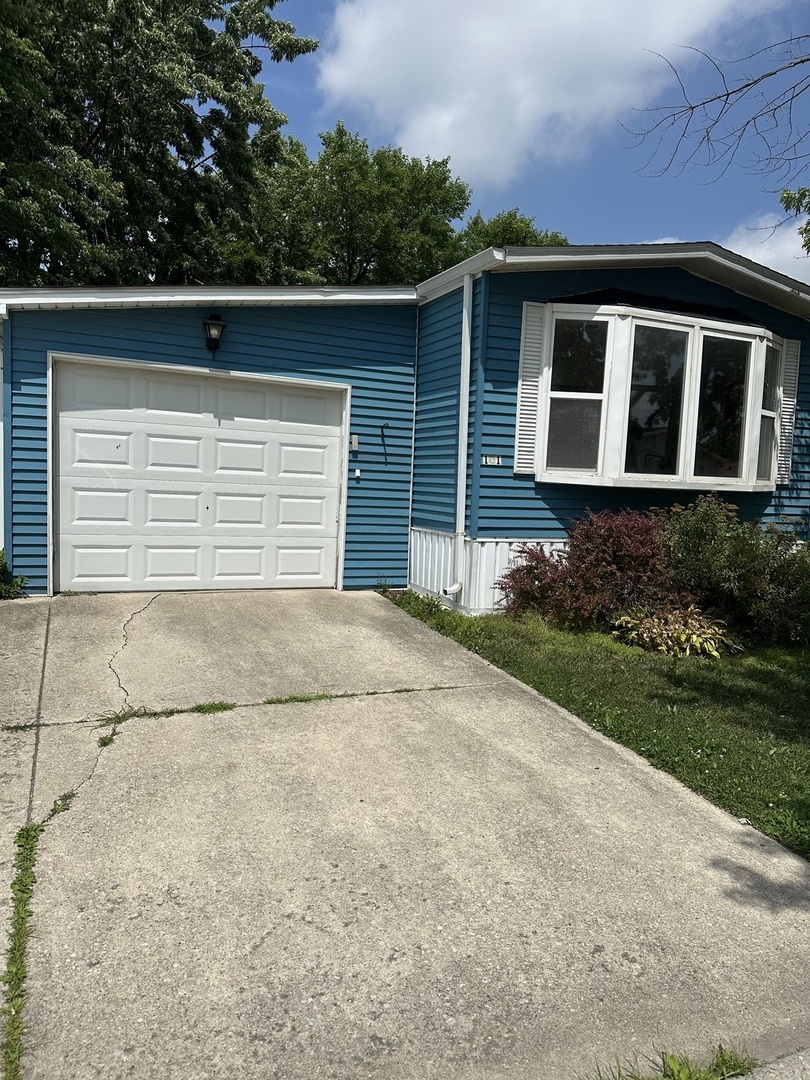 101 Candlegate Circle